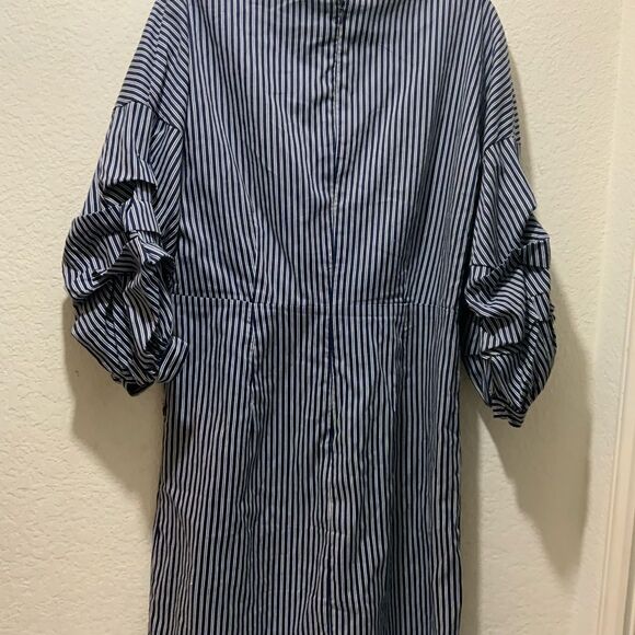 J.O.A Willa Wide Neck Striped Ruched Sleeve Dress size M - Picture 6 of 9